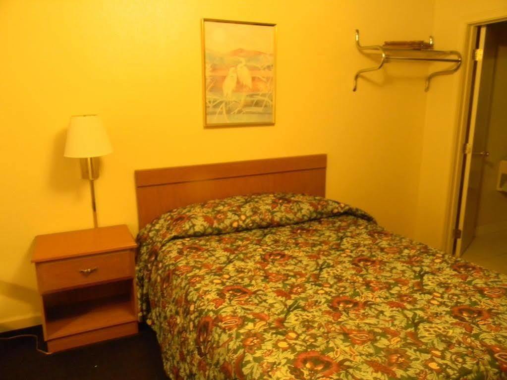 Aircrest Motel ポート・エンジェルス エクステリア 写真